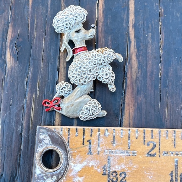 Epic Vintage Ceramic Poodle Pin 🐩 - Picture 5 of 6